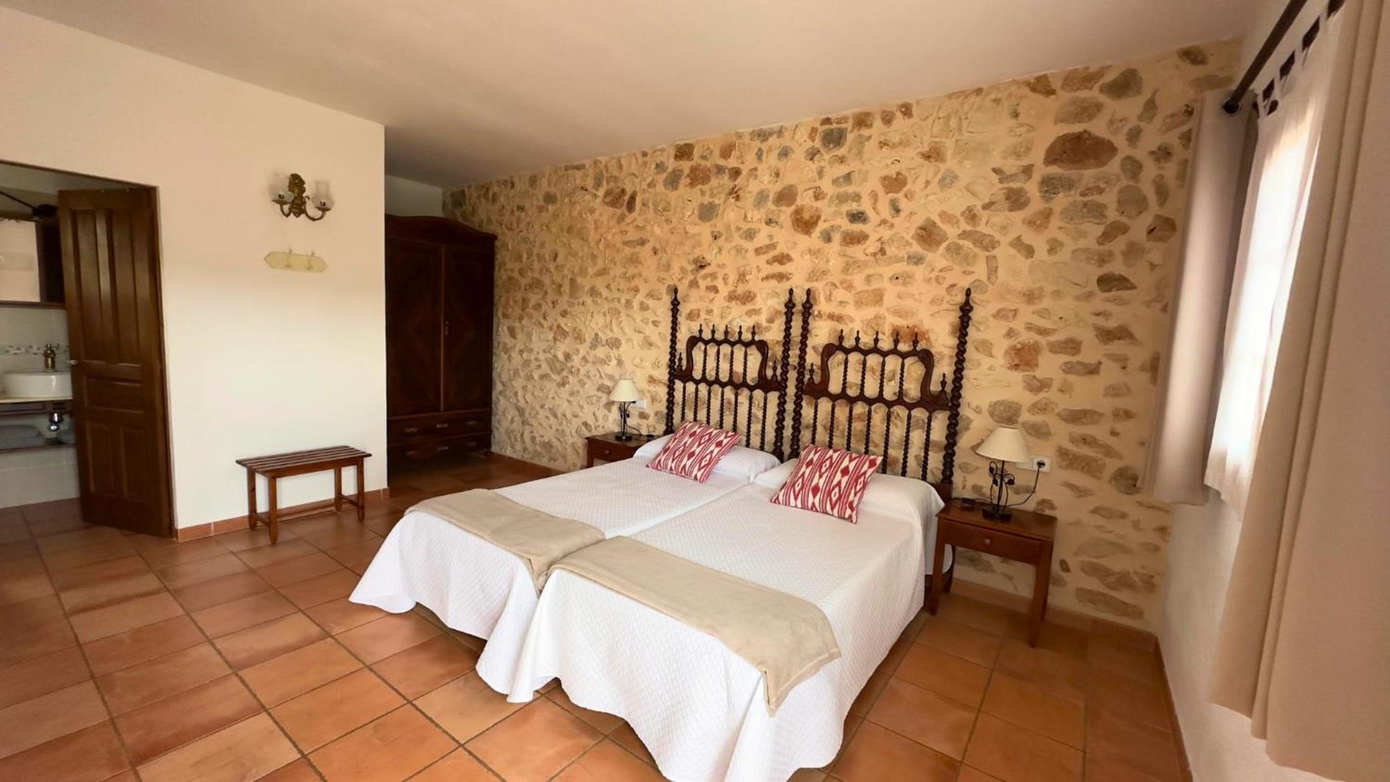 Bonvent Villa Felanitx Room photo